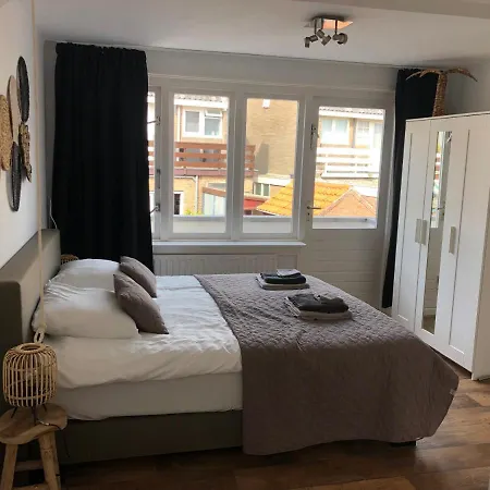 Short * زاندفورت