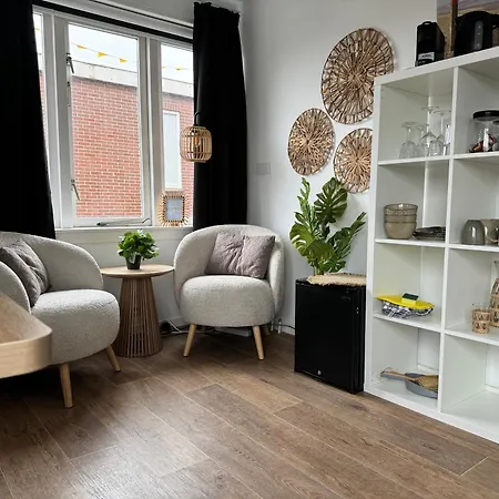 Short زاندفورت