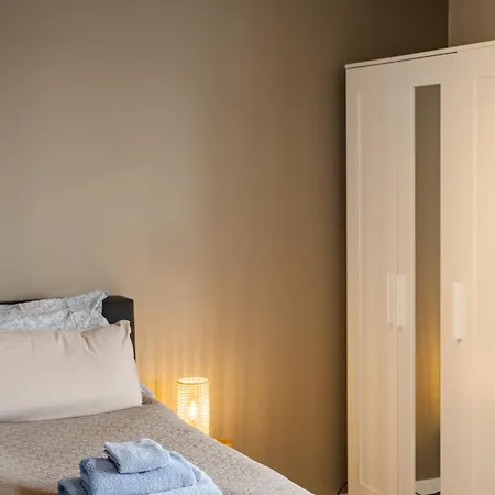Short Apartmán